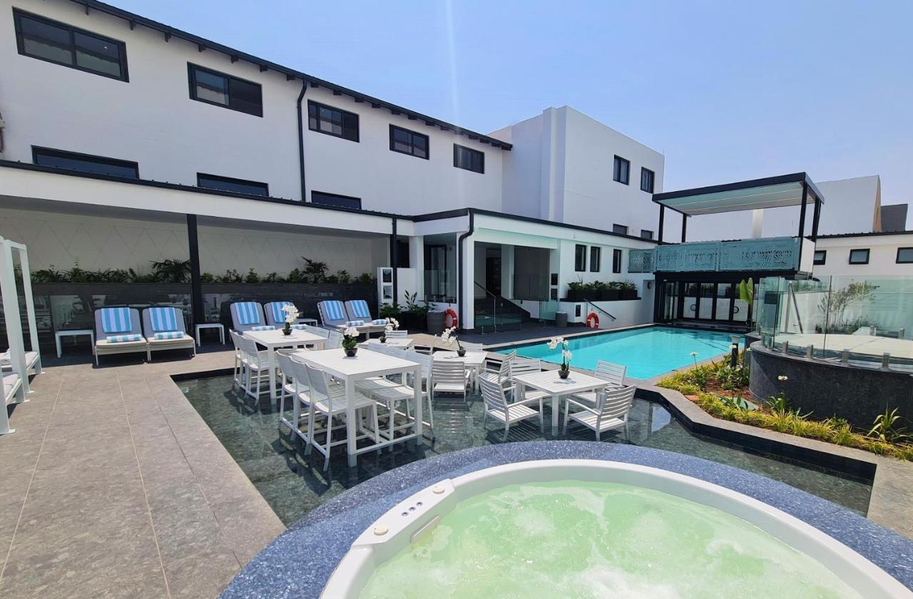 Mint Hotel 84 On Katherine Γιοχάνεσμπουργκ Εξωτερικό φωτογραφία