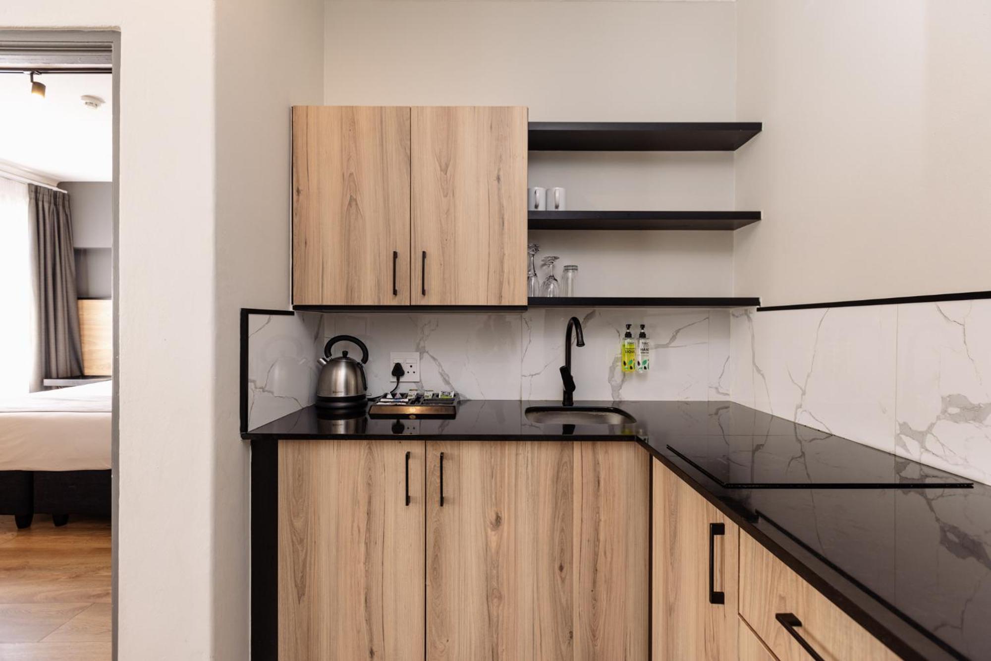 Mint Hotel 84 On Katherine Γιοχάνεσμπουργκ Εξωτερικό φωτογραφία