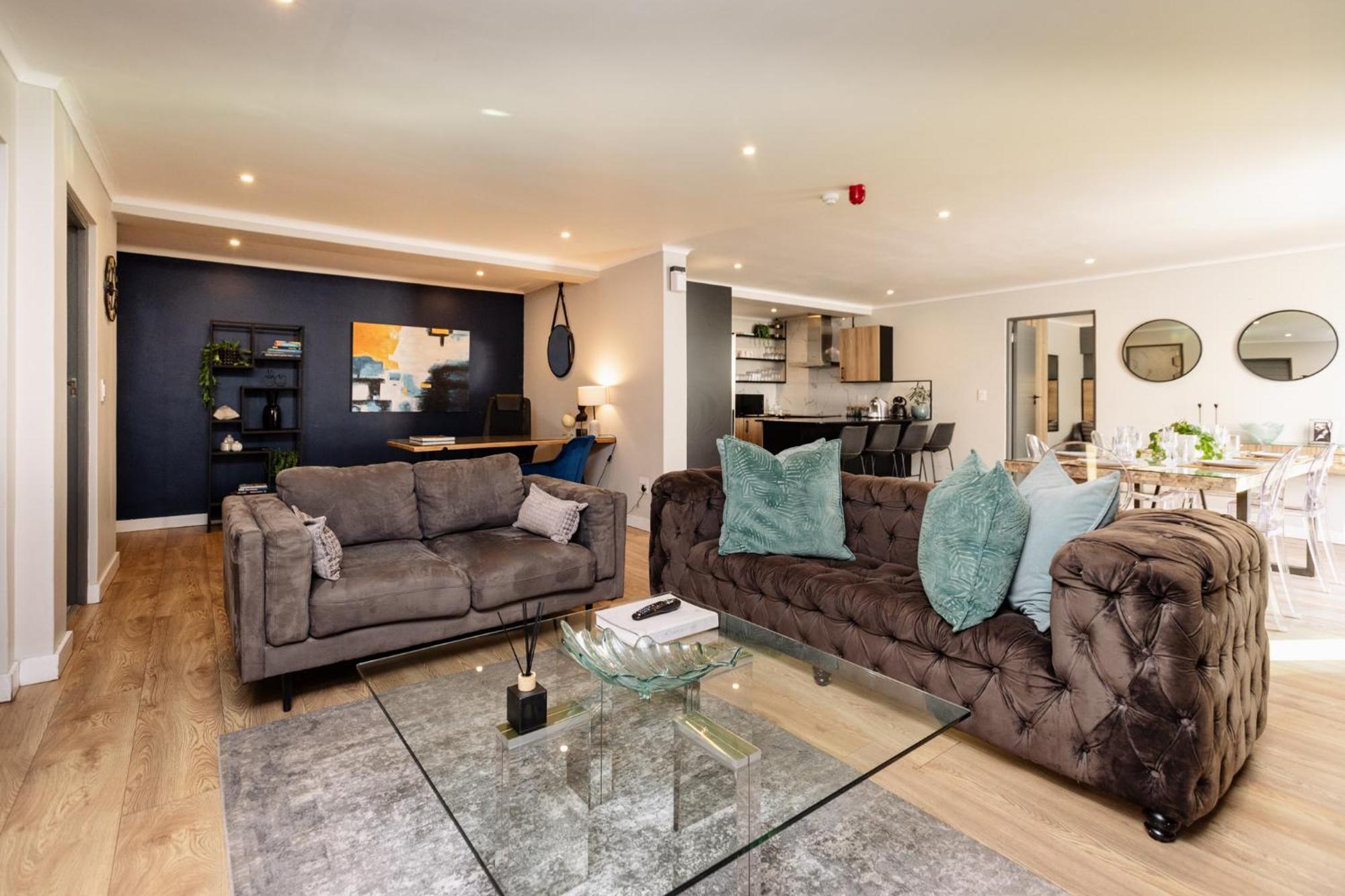Mint Hotel 84 On Katherine Γιοχάνεσμπουργκ Εξωτερικό φωτογραφία