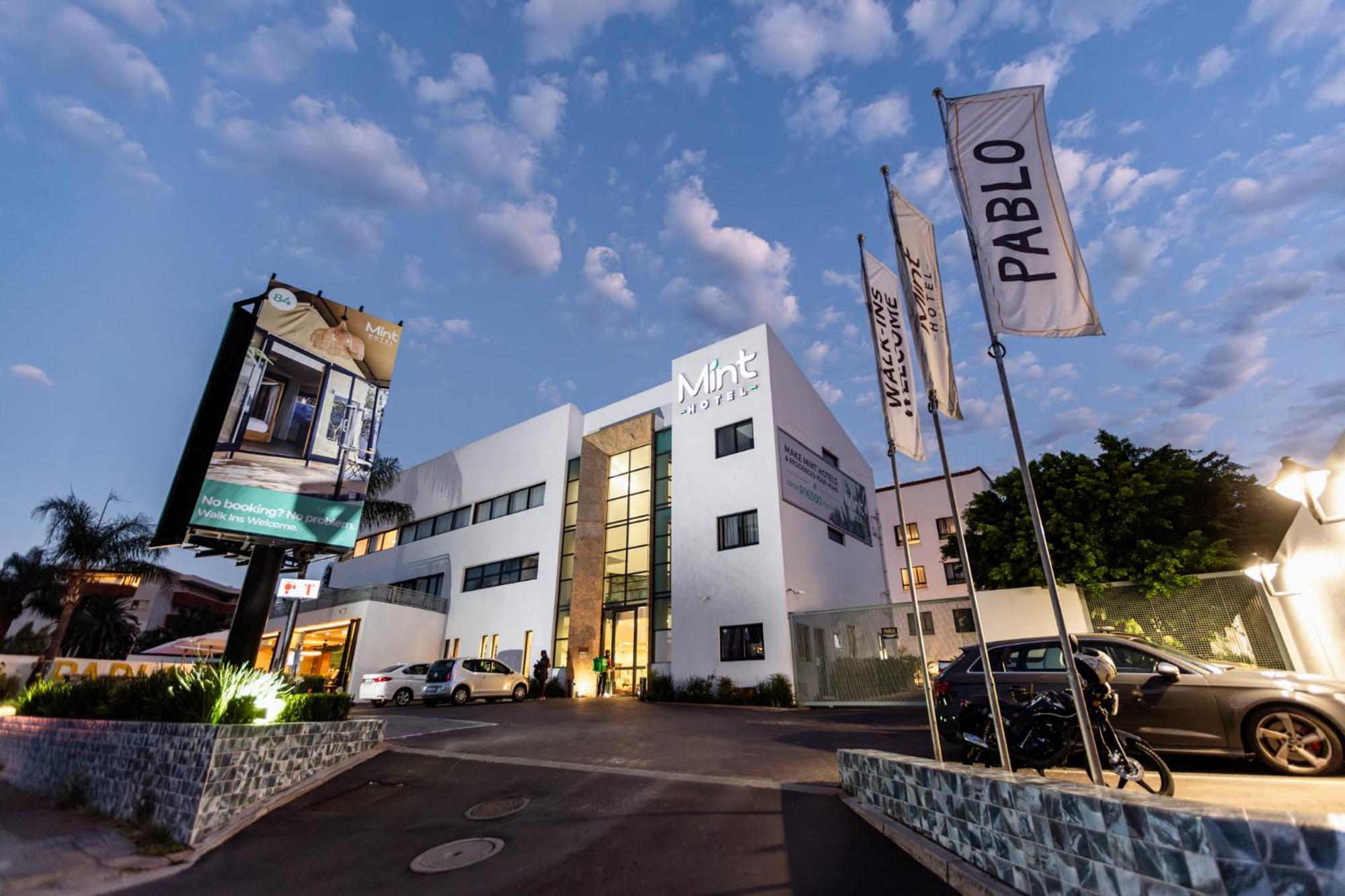 Mint Hotel 84 On Katherine Γιοχάνεσμπουργκ Εξωτερικό φωτογραφία