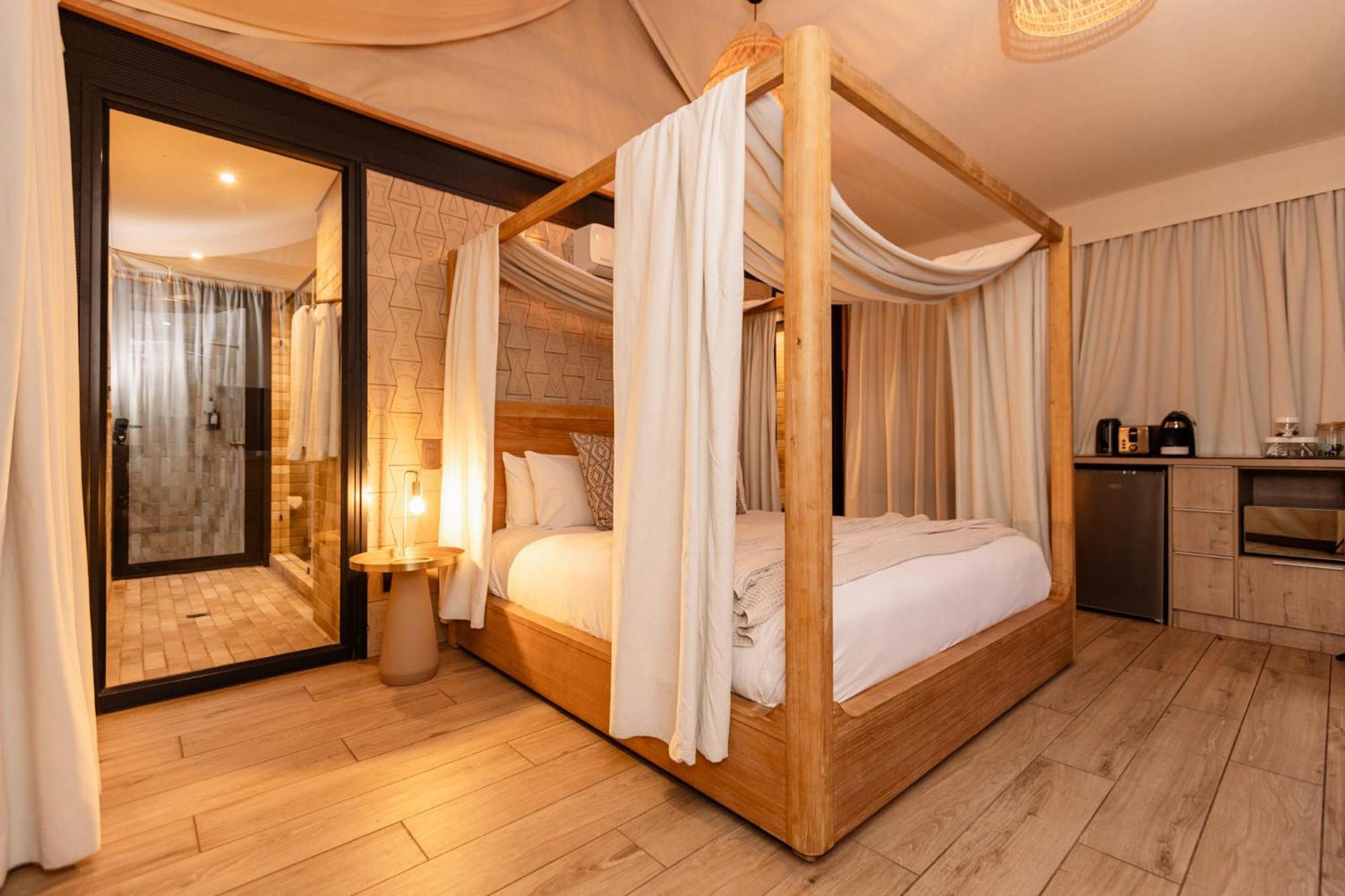Mint Hotel 84 On Katherine Γιοχάνεσμπουργκ Εξωτερικό φωτογραφία