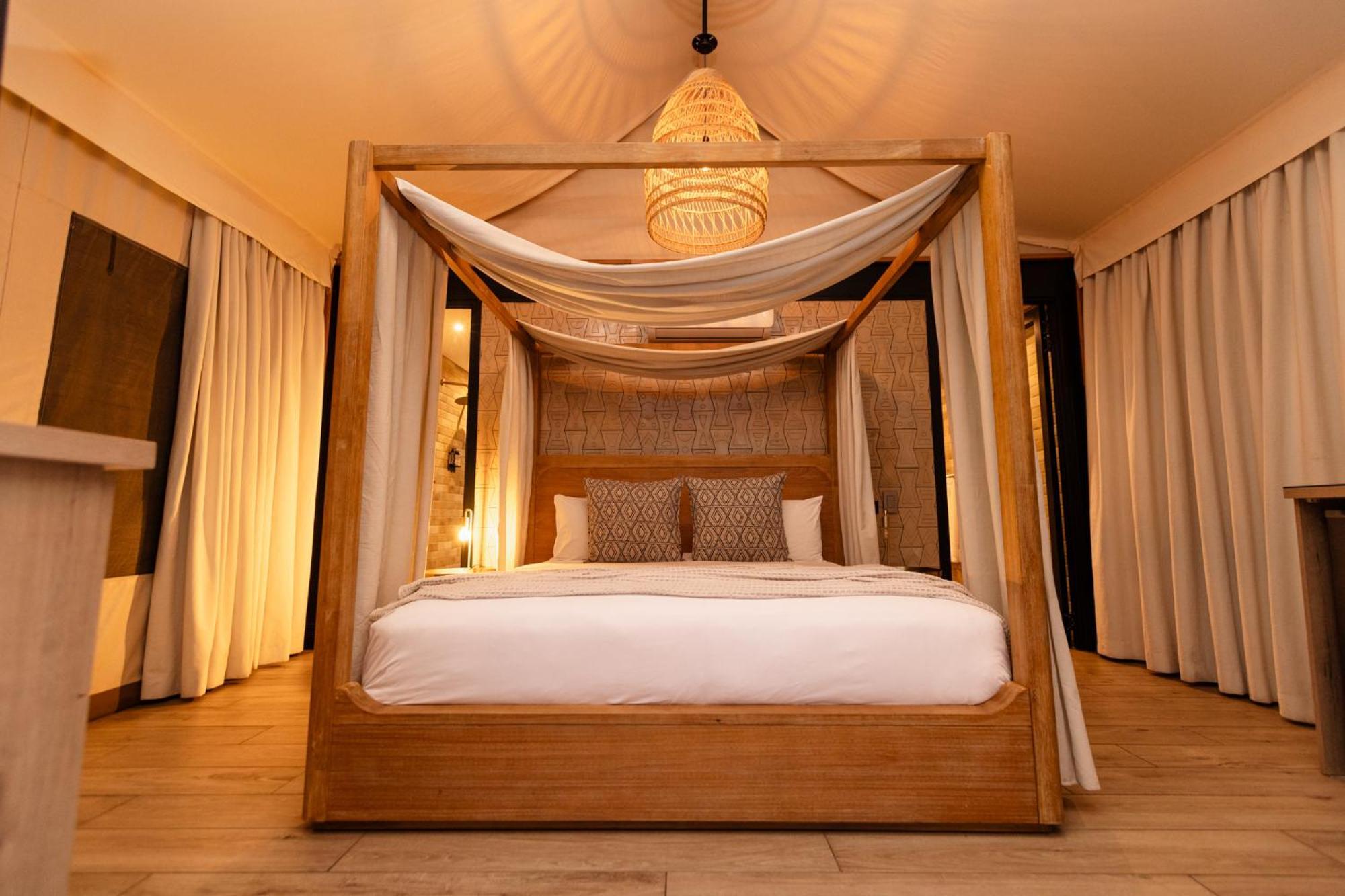 Mint Hotel 84 On Katherine Γιοχάνεσμπουργκ Εξωτερικό φωτογραφία