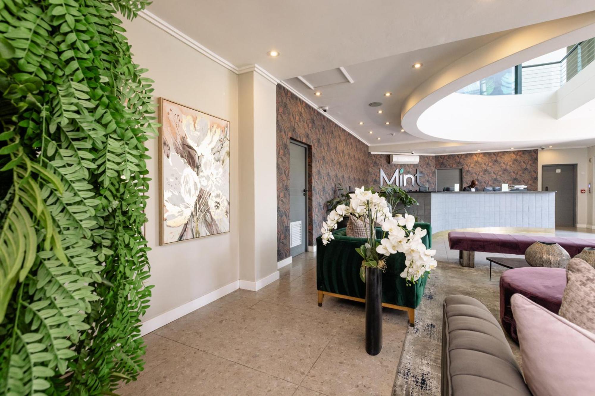 Mint Hotel 84 On Katherine Γιοχάνεσμπουργκ Εξωτερικό φωτογραφία